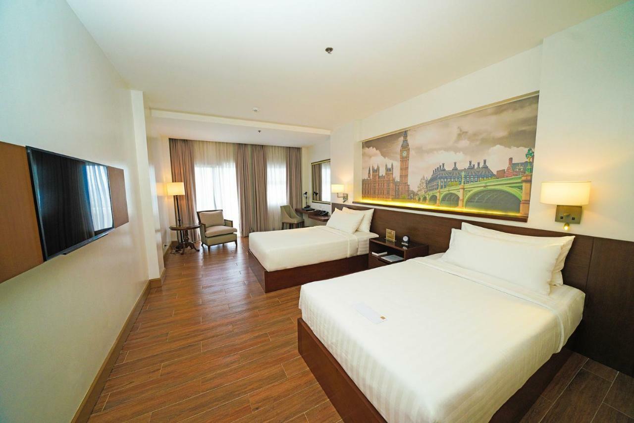 Hotel Carlito Tagaytay Tagaytay City Exterior photo